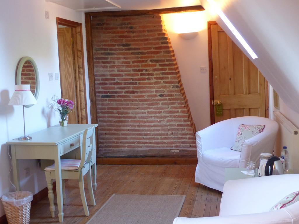 The Old Pear Tree Bed & Breakfast Whepstead Luaran gambar