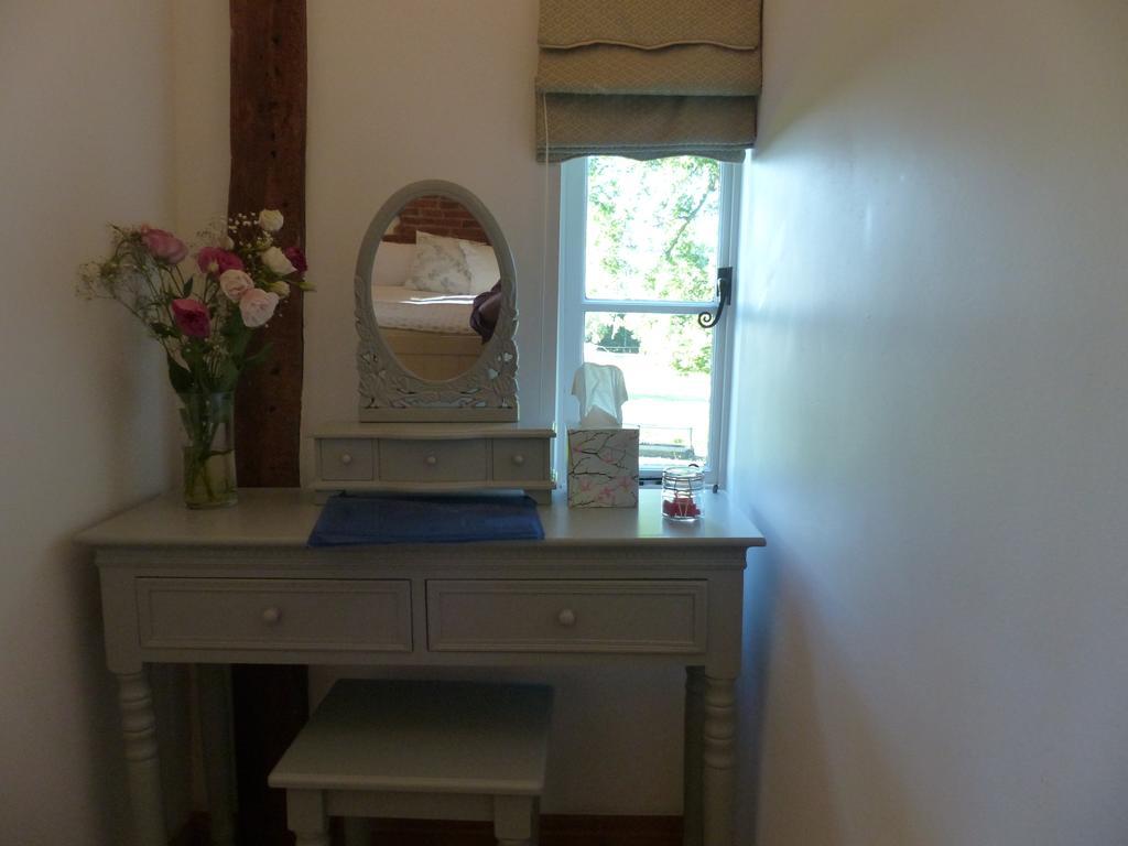 The Old Pear Tree Bed & Breakfast Whepstead Bilik gambar